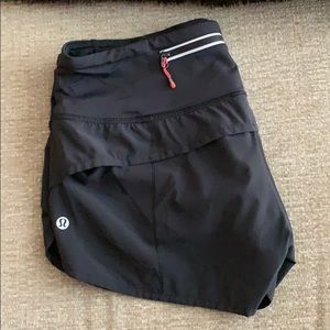 lululemon 3” inseam black speed short